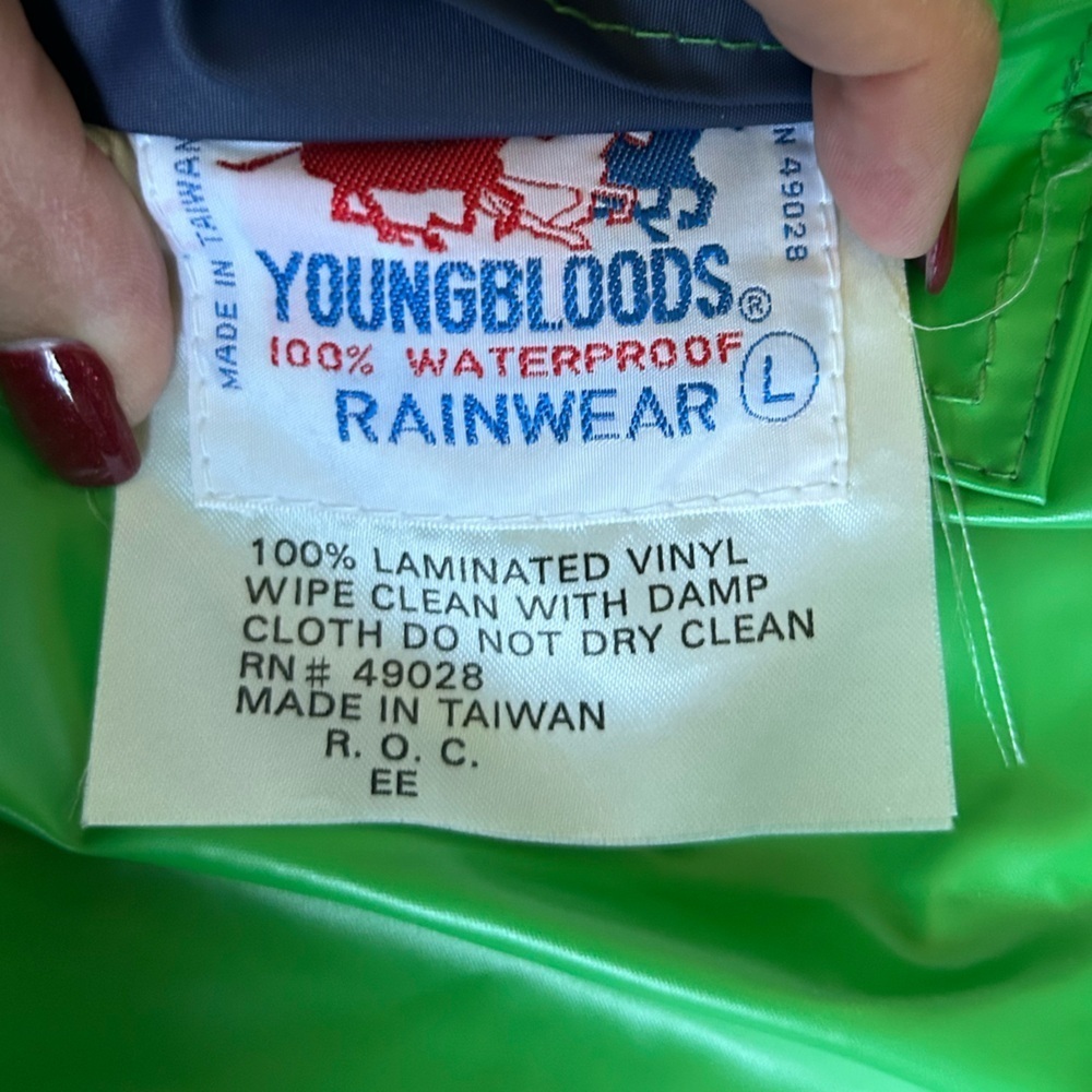 Youngbloods Vintage Reversible Rainwear in 100% Laminated Vinyl kids Large - Picture 6 of 8